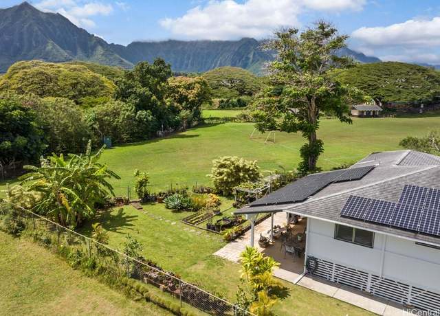 Property at 45-256 Halemuku Pl, Kaneohe, HI 96744, 5 beds, 3 baths