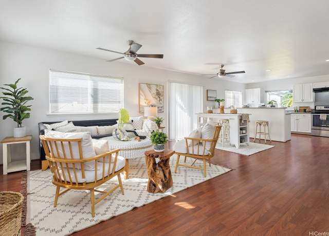 Property at 92-7049 Elele St #22, Kapolei, HI 96707, 3 beds, 2.5 baths