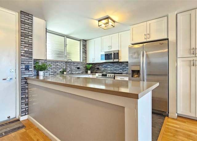 Property at 1717 Ala Wai Blvd #2002, Honolulu, HI 96815, 2 beds, 2 baths