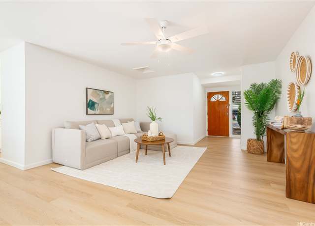 Property at 252 Anapalau St, Honolulu, HI 96825, 3 beds, 2 baths