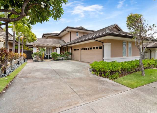 Property at 1043 Koko Kai Pl, Honolulu, HI 96825, 4 beds, 3.5 baths