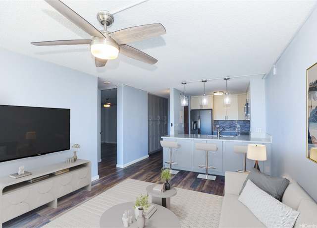 Property at 98-410 Koauka Loop Unit 17K, Aiea, HI 96701, 2 beds, 1 bath