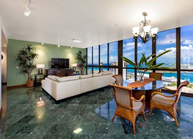 Property at 600 Queen St #4302, Honolulu, HI 96813, 2 beds, 2.5 baths