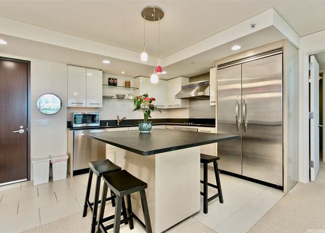 Property at 1200 Queen Emma St #1104, Honolulu, HI 96813, 3 beds, 2 baths