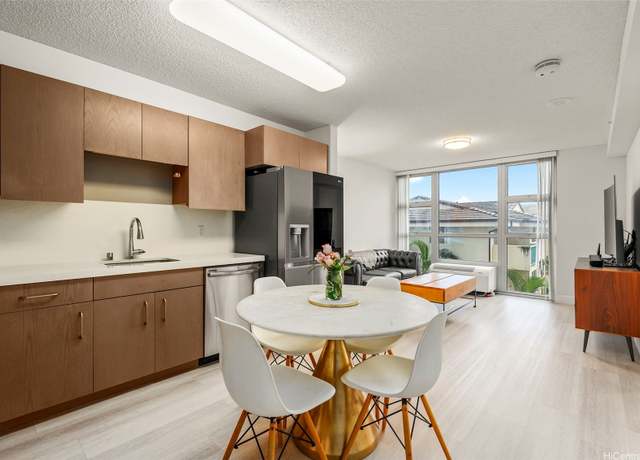Property at 7000 Hawaii Kai Dr #3404, Honolulu, HI 96825, 1 bed, 2 baths