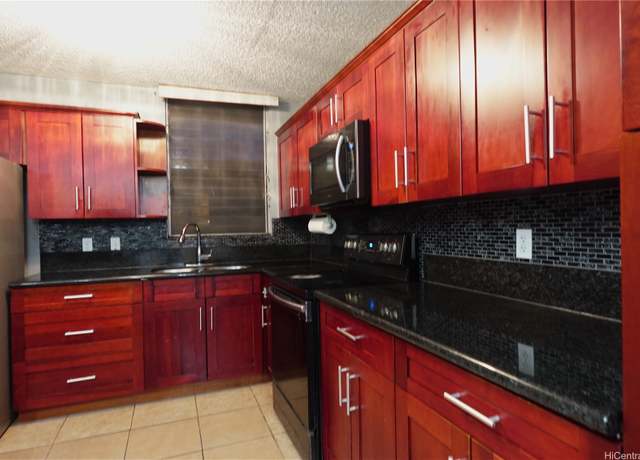 Property at 94-49 Waipahu St #314, Waipahu, HI 96797, 2 beds, 1 bath
