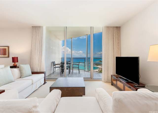 Property at 223 Saratoga Rd #3703, Honolulu, HI 96815, 2 beds, 3 baths