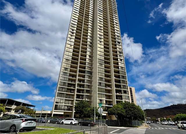 Property at 990 Ala Nanala St Unit 32C, Honolulu, HI 96818, 2 beds, 2 baths
