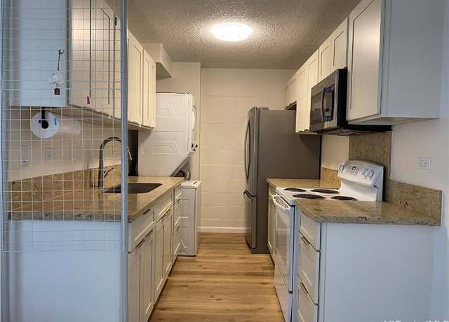 Property at 1260 Richard Ln #406, Honolulu, HI 96819, 2 beds, 1 bath