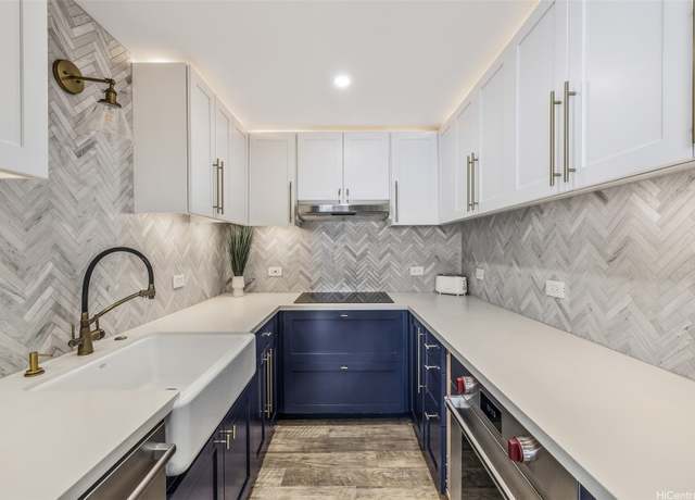 Property at 2979 Kalakaua Ave #803, Honolulu, HI 96815, 1 bed, 1 bath