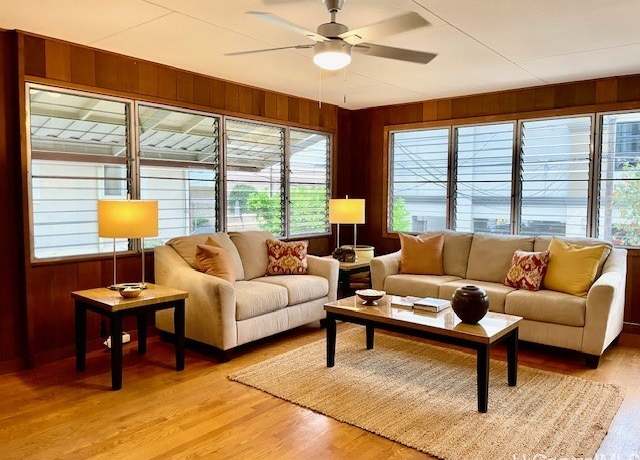 Property at 1236 Kinau St, Honolulu, HI 96814, 5 beds, 2.5 baths