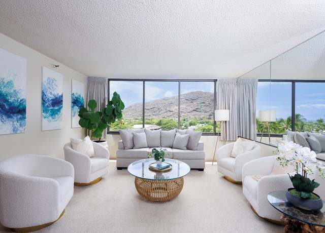Property at 555 Hahaione St Unit 5C, Honolulu, HI 96825, 2 beds, 2 baths