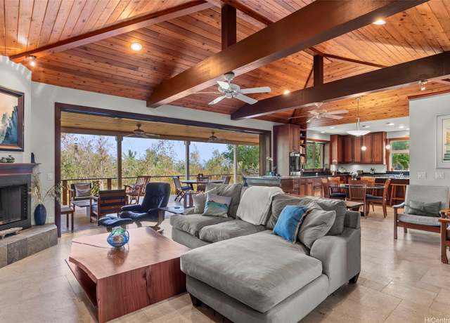 Property at 314 Lapa Pl, Kailua, HI 96734, 5 beds, 5.5 baths