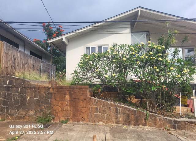 Property at 1005 Belser St, Honolulu, HI 96816, 4 beds, 3 baths