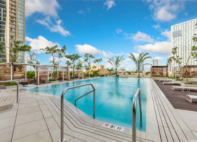 Property at 987 Queen St #3907, Honolulu, HI 96814, 1 bed, 1 bath