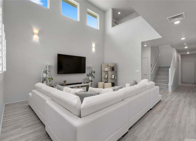 Property at 91-1669 Mee St, Ewa Beach, HI 96706, 4 beds, 3.5 baths