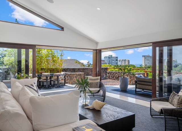 Property at 2947 Hibiscus Pl Unit B, Honolulu, HI 96815, 3 beds, 2.5 baths
