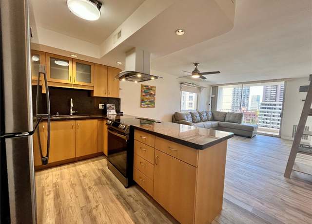 Property at 400 Hobron Ln #1215, Honolulu, HI 96815, 1 bed, 1 bath