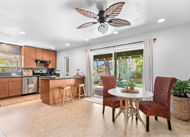 Property at 92-1272 Kikaha St #50, Kapolei, HI 96707, 3 beds, 2 baths