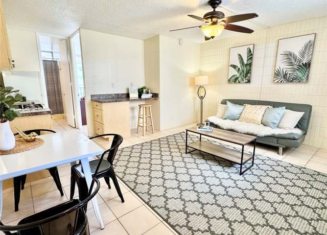 Property at 1911 Kalakaua Ave #502, Honolulu, HI 96815, 1 bed, 1 bath