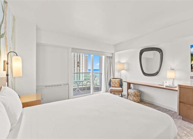 Property at 410 Atkinson Dr #1317, Honolulu, HI 96814, 1 bath