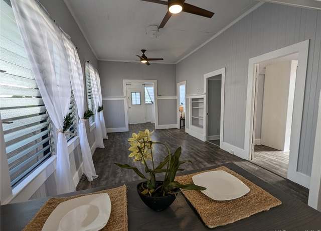 Property at 3853 Keanu St Unit B, Honolulu, HI 96816, 2 beds, 1 bath