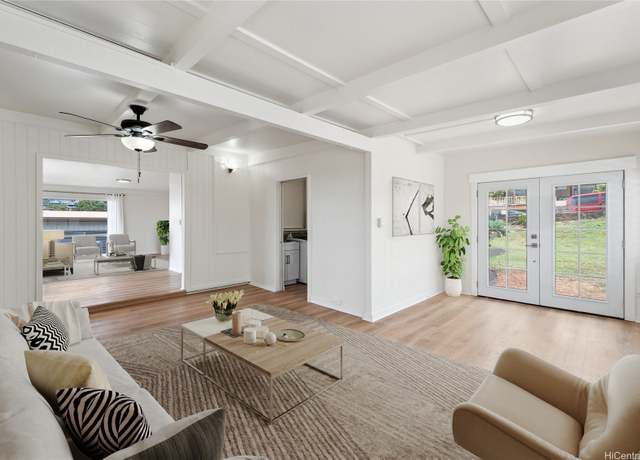 Property at 92-721 Anipeahi St, Kapolei, HI 96707, 4 beds, 2 baths
