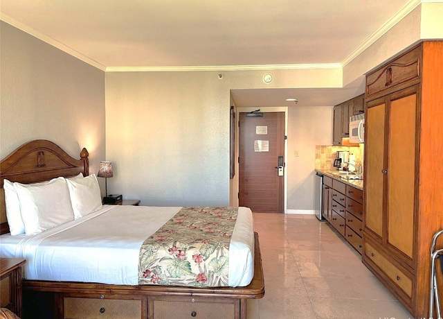 Property at 2045 Kalakaua Ave #1102, Honolulu, HI 96815, 1 bath