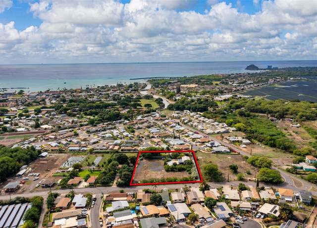 Property at 85-538 Waianae Valley Rd, Waianae, HI 96792, 6 beds, 4 baths