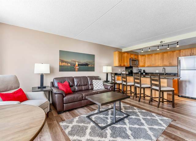 Property at 229 Paoakalani Ave #809, Honolulu, HI 96815, 1 bed, 1 bath