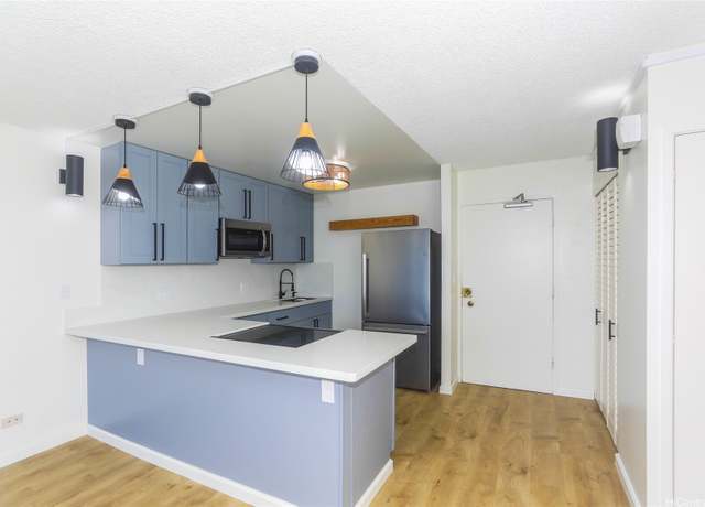 Property at 3045 Ala Napuaa Pl #1719, Honolulu, HI 96818, 1 bed, 1 bath