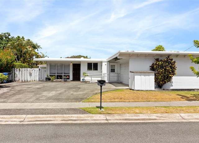Property at 1392 Kahili St, Kailua, HI 96734, 3 beds, 1.5 baths