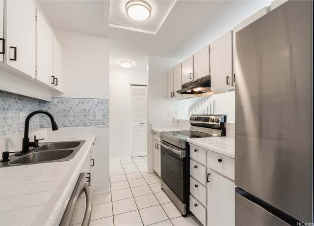 Property at 94-20146 Noholoa Ct #46, Mililani, HI 96789, 3 beds, 2.5 baths