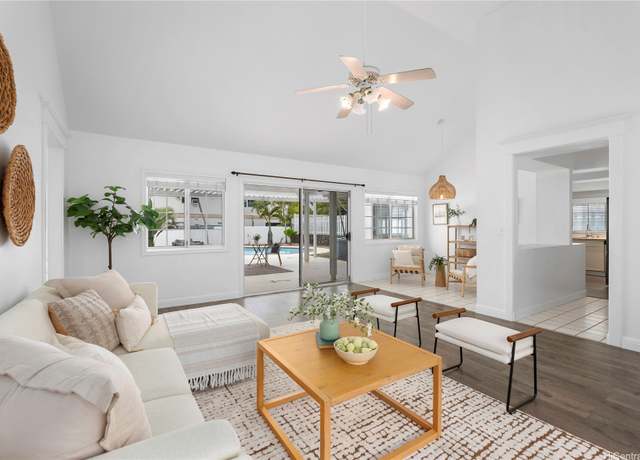 Property at 7285 Kanoenoe St, Honolulu, HI 96825, 3 beds, 2.5 baths