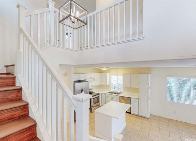 Property at 91-1092 Kaileolea Dr, Ewa Beach, HI 96706, 4 beds, 3 baths