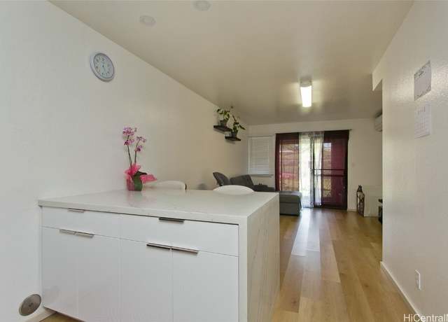 Property at 98-640 Moanalua Loop #1024, Aiea, HI 96701, 2 beds, 1.5 baths