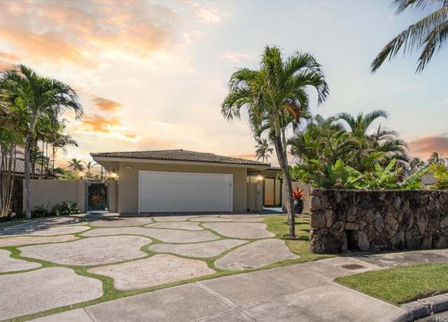 Property at 144 Kaimoani Way, Kailua, HI 96734, 3 beds, 2 baths
