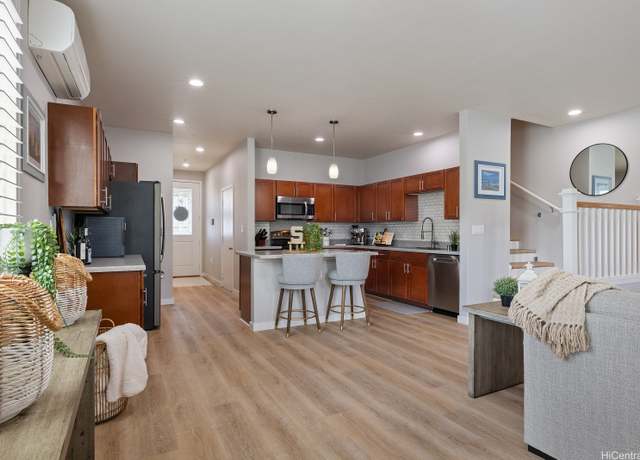 Property at 801 Kakala St #1806, Kapolei, HI 96707, 3 beds, 2.5 baths