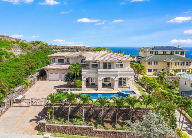 Property at 1327 Kamehame Dr, Honolulu, HI 96825, 4 beds, 4.5 baths