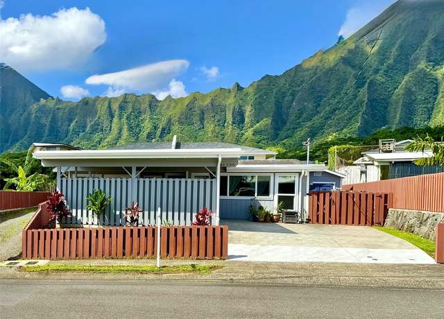 Property at 45-535 Loihi Pl, Kaneohe, HI 96744, 3 beds, 2.5 baths