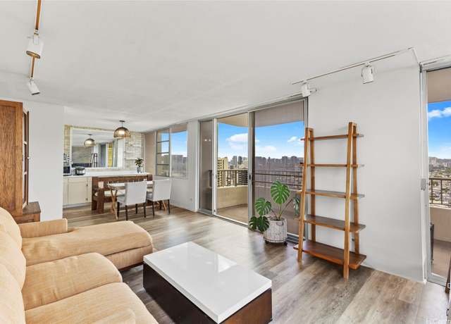 Property at 2825 S King St #2504, Honolulu, HI 96826, 2 beds, 2 baths