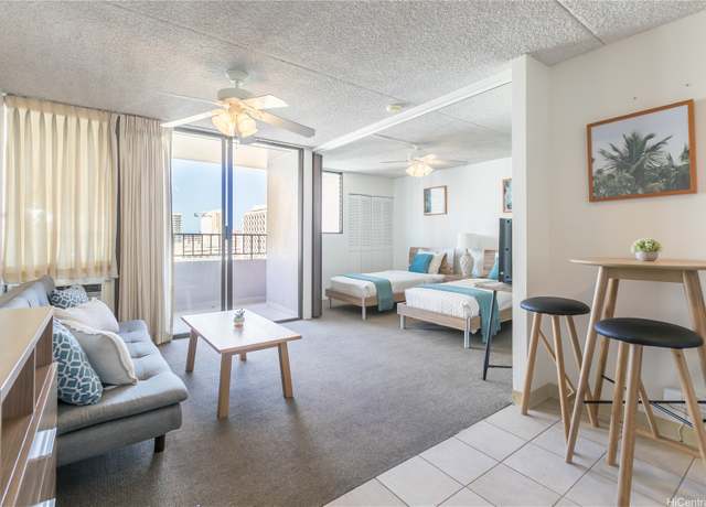 Property at 2240 Kuhio Ave #1411, Honolulu, HI 96815, 1 bed, 1 bath