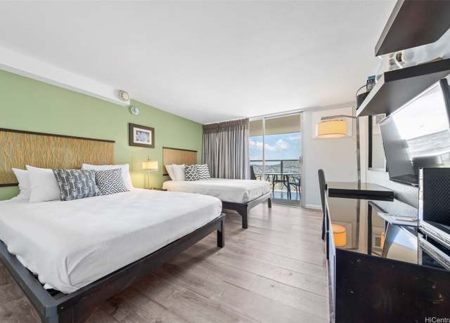 Property at 445 Seaside Ave #3203, Honolulu, HI 96815, 1 bath
