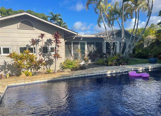 Property at 230 Kuukama St, Kailua, HI 96734, 4 beds, 3.5 baths
