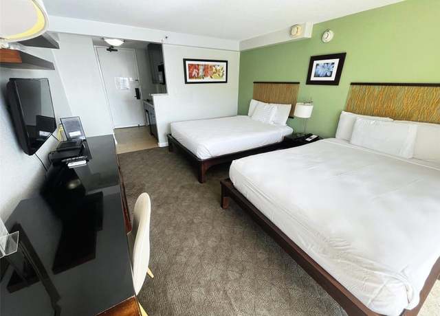 Property at 445 Seaside Ave #1903, Honolulu, HI 96815, 1 bath