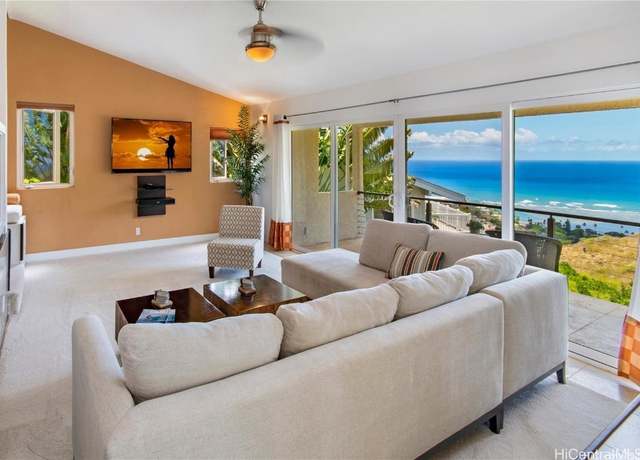 Property at 5436 Poola St, Honolulu, HI 96821, 5 beds, 5 baths