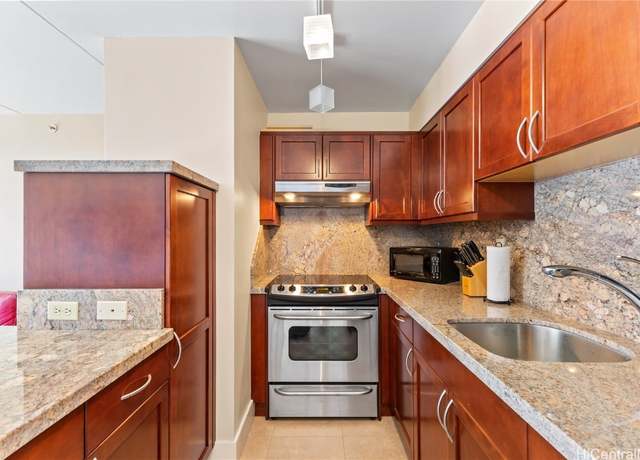 Property at 2522 Date St #1605, Honolulu, HI 96826, 1 bed, 1 bath