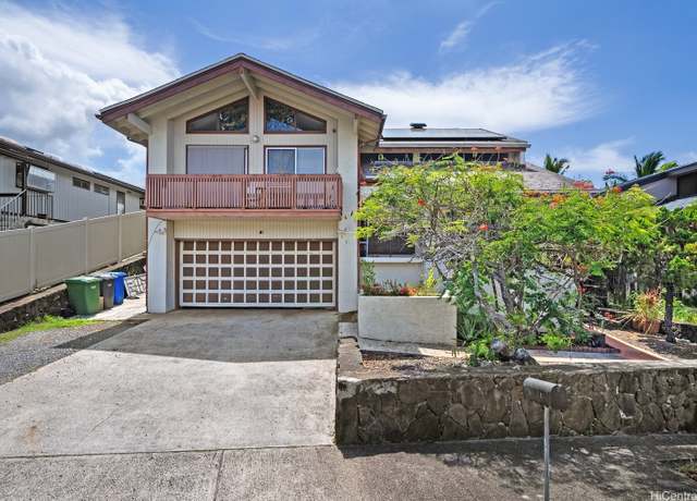 Property at 98-635 Leke Pl, Aiea, HI 96701, 6 beds, 3 baths