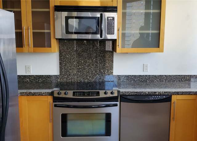 Property at 600 Queen St #1901, Honolulu, HI 96813, 1 bed, 1 bath