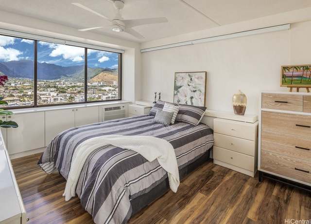 Property at 2333 Kapiolani Blvd #2707, Honolulu, HI 96826, 2 beds, 2 baths